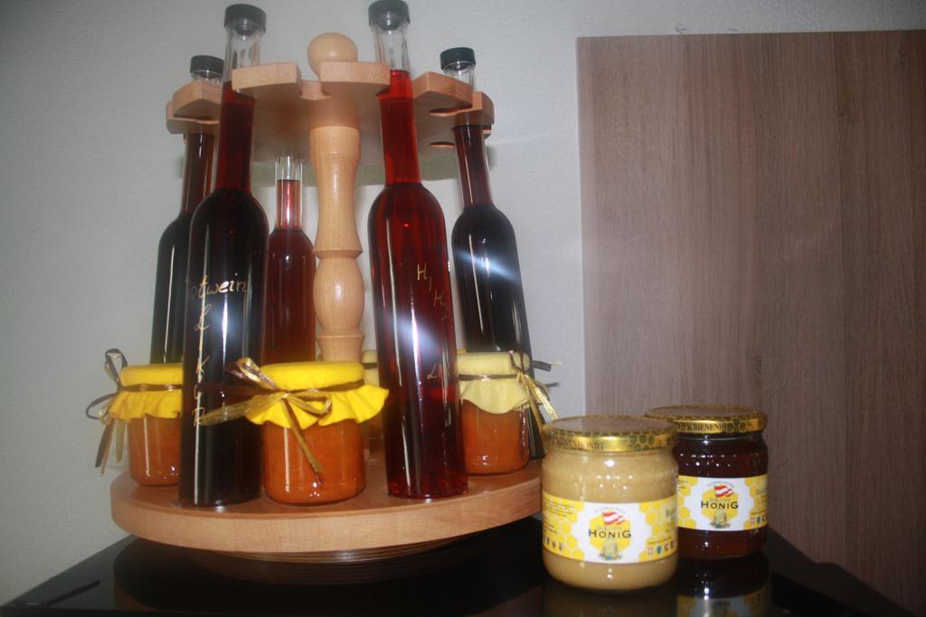 Mönchhof Zur Weinlaube 빌라 외부 사진