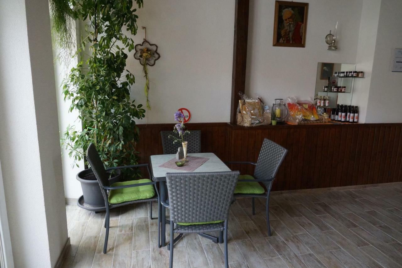Mönchhof Zur Weinlaube 빌라 외부 사진
