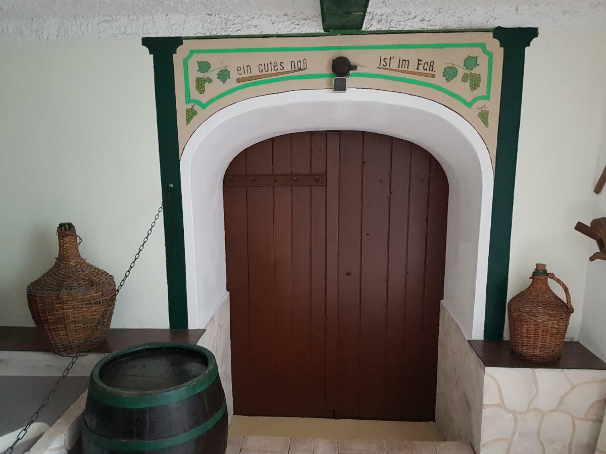Mönchhof Zur Weinlaube 빌라 외부 사진